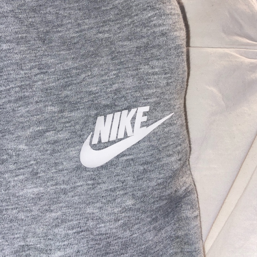 Nike Sweat Pants - Picture 3 of 7